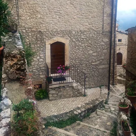 Holiday home Casa A Santo Stefano Di Sessanio